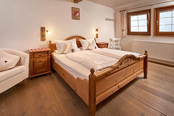 Zweites Schlafzimmer mit Doppelbett